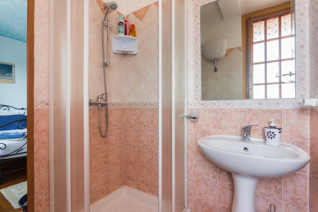 B&B Il Mirto Oristano Luaran gambar