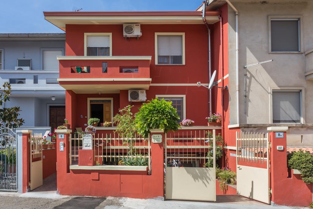 B&B Il Mirto Oristano Luaran gambar